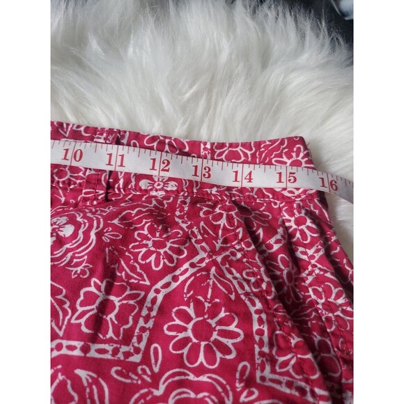 Old Navy Pink floral chino shorts Size 4 - Picture 8 of 10